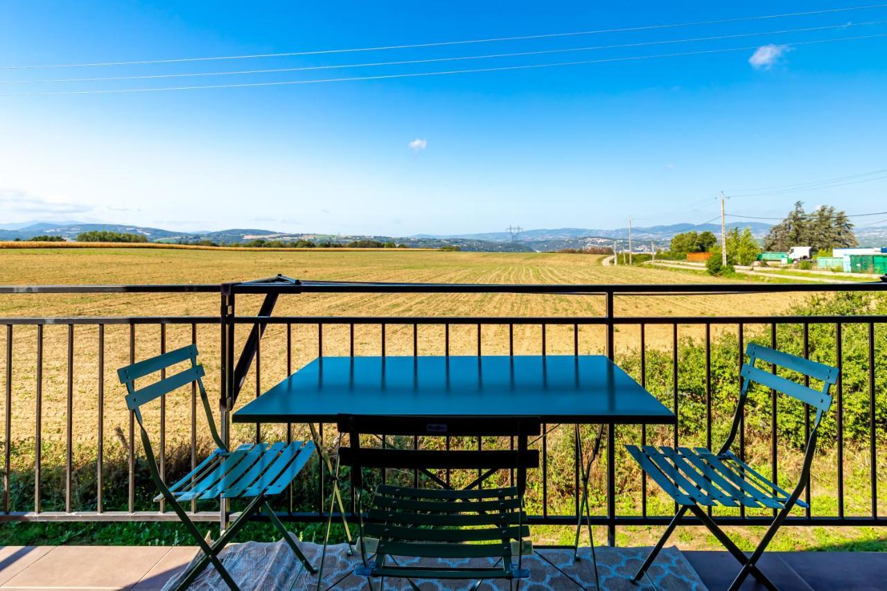 Grand appartement avec vue au calme, Lyon à 25km Communay Exterior foto